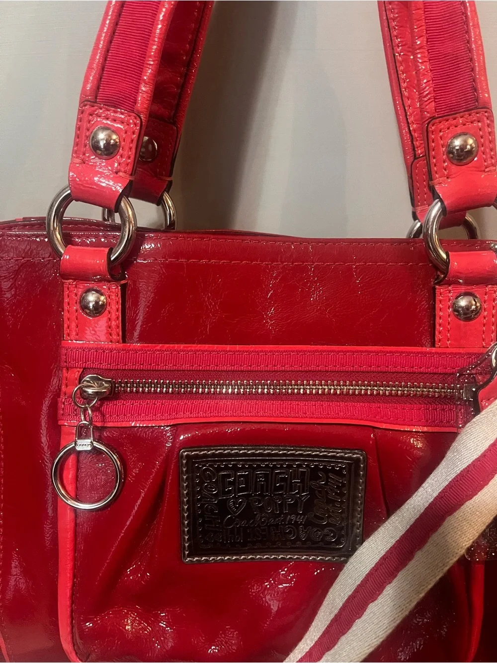 Coach  Patent leather poppy Shoulder Tote Bag.